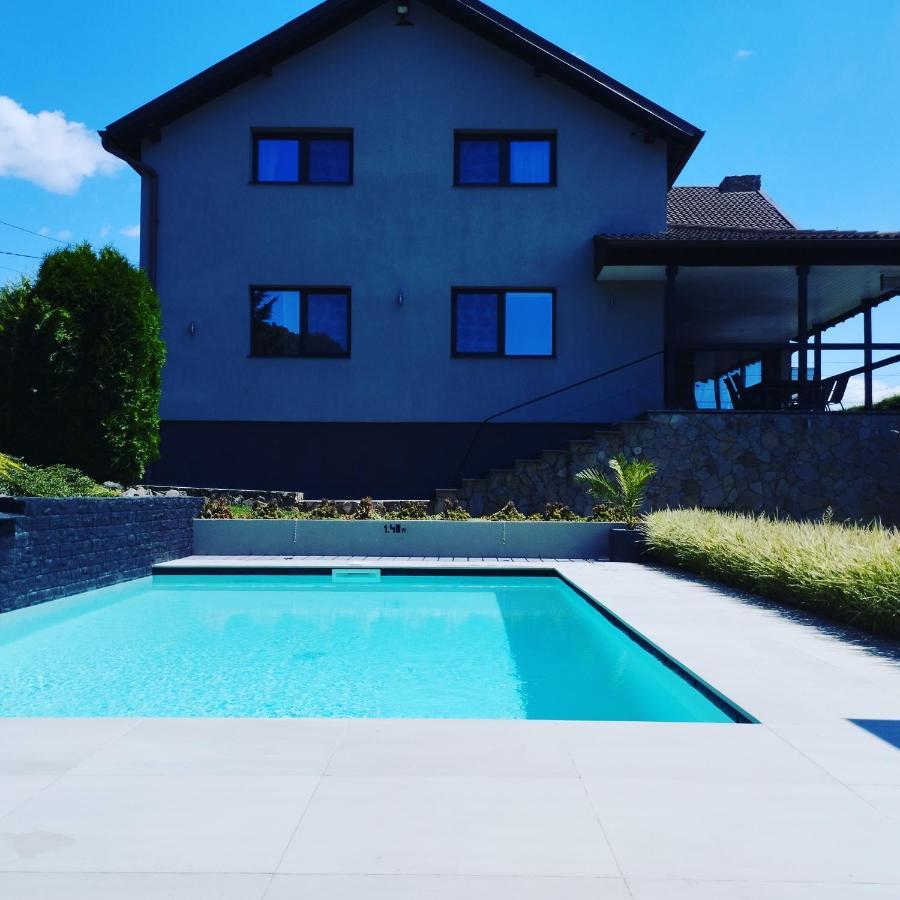 Vila Gosen Sard 外观 照片